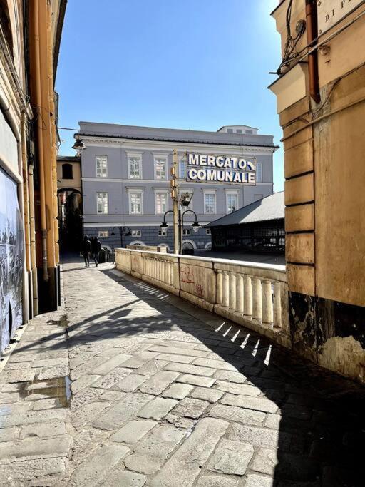 Apartamento Overlooking The Porto Antico Of Génova Exterior foto